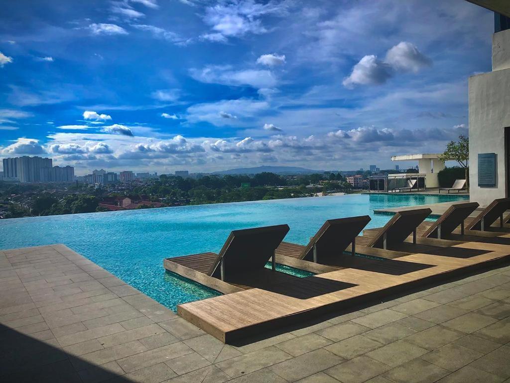 One Tebrau By Antlerzone Apartment Johor Bahru Bagian luar foto