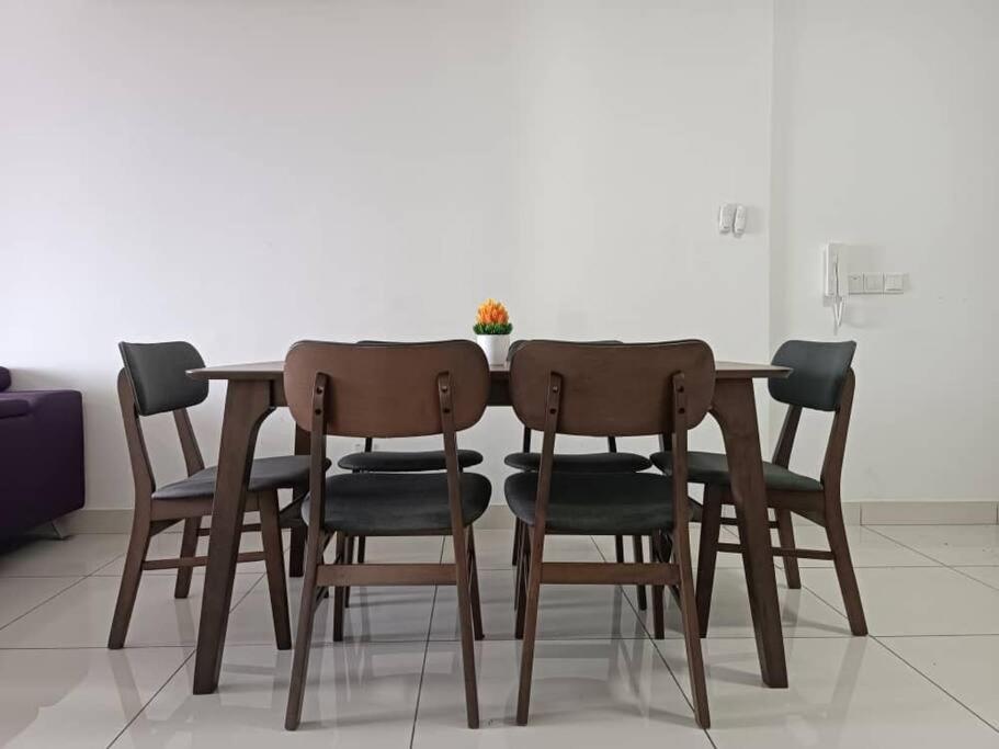 One Tebrau By Antlerzone Apartment Johor Bahru Bagian luar foto